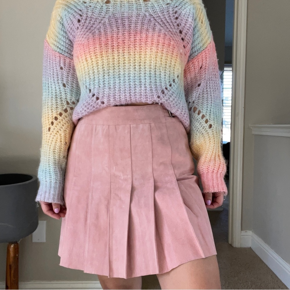 Vintage Y2K Pink Suede Pleated Skirt - Picture 3 of 12